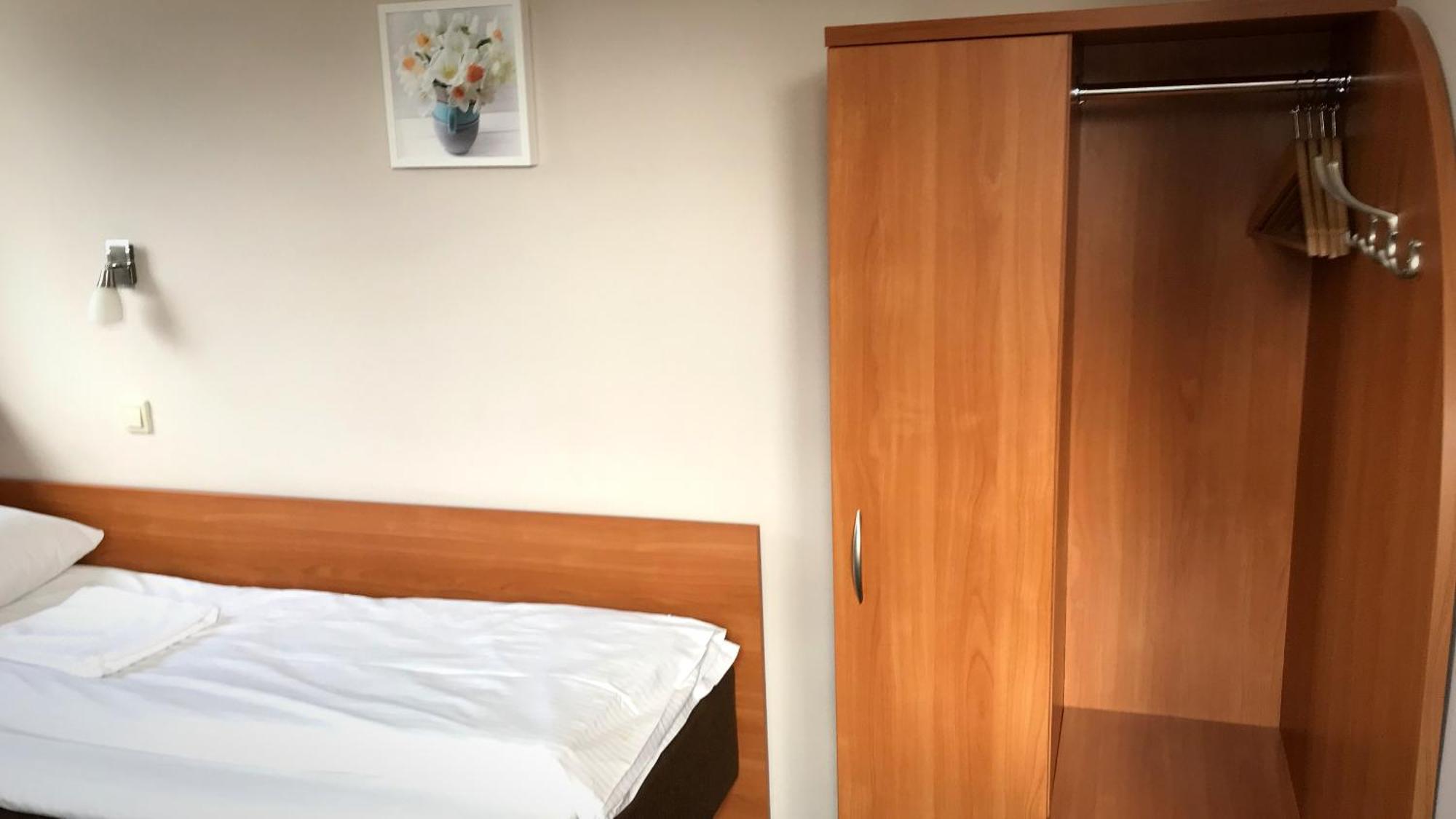Noclegi Agape Płonia Εξωτερικό φωτογραφία
